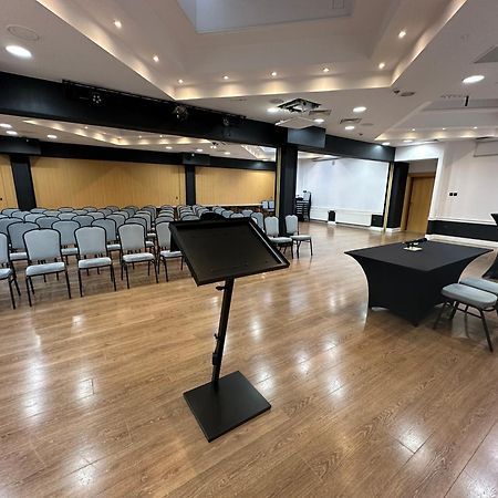 Hotel Nafta Krosno Luaran gambar
