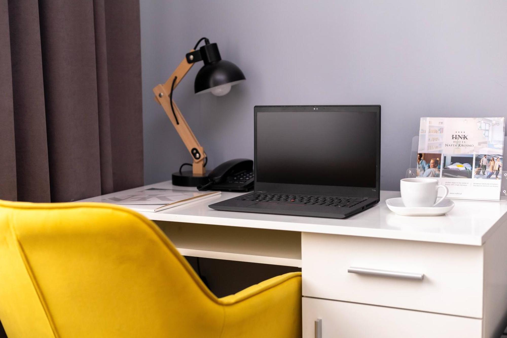 Hotel Nafta Krosno Luaran gambar