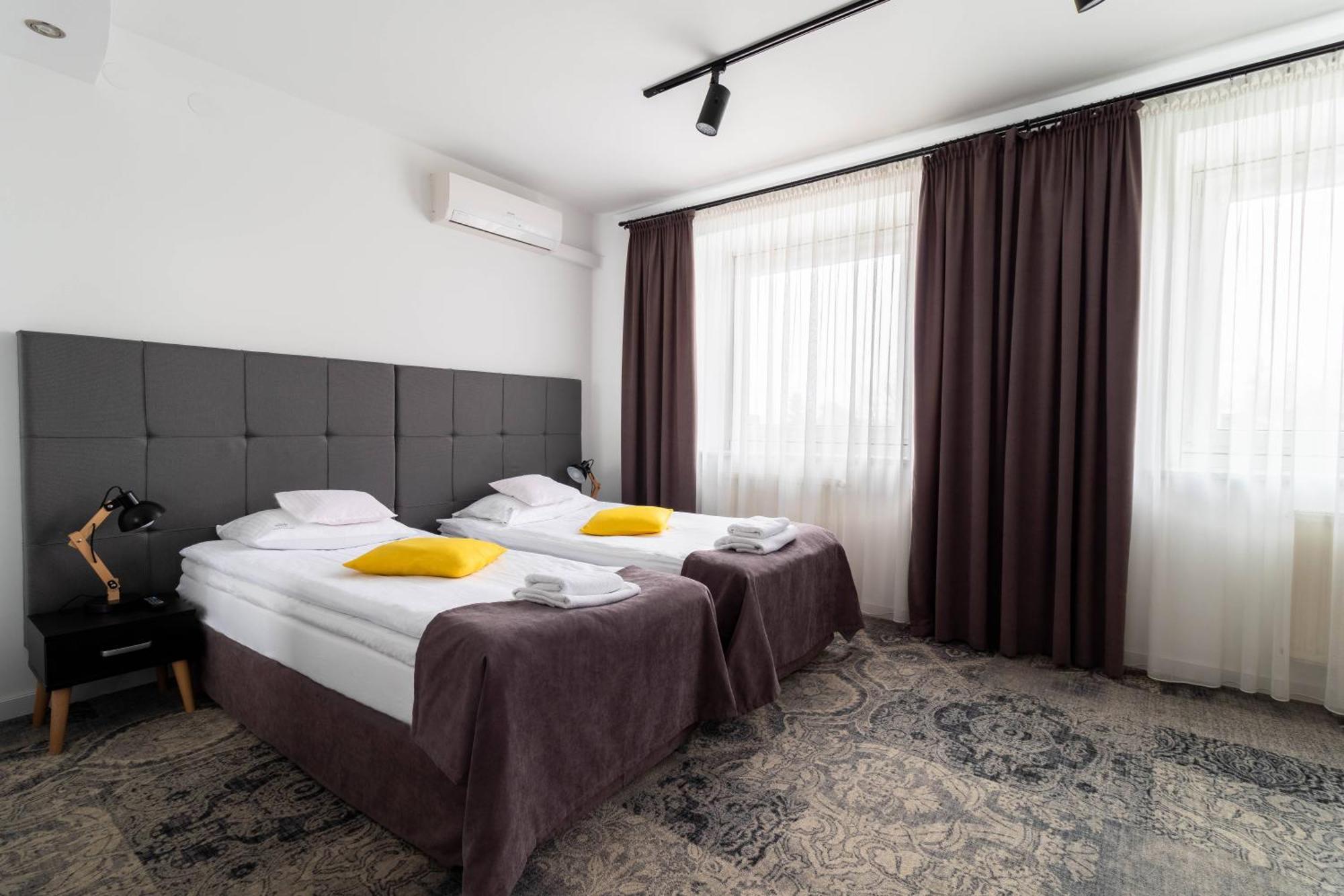 Hotel Nafta Krosno Luaran gambar