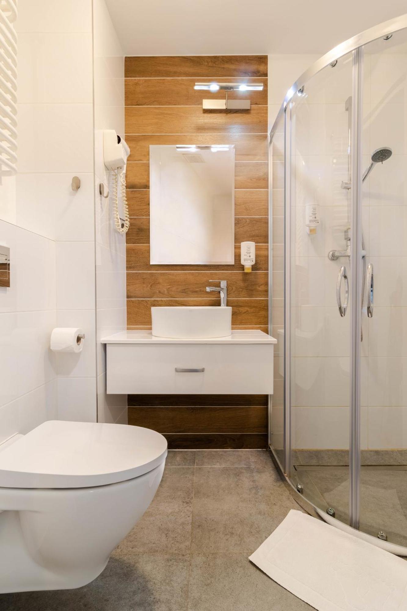 Hotel Nafta Krosno Luaran gambar