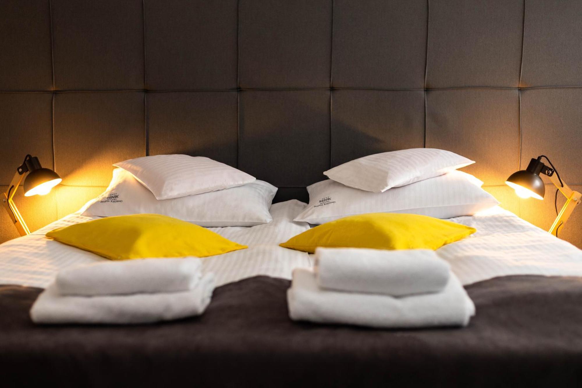 Hotel Nafta Krosno Luaran gambar