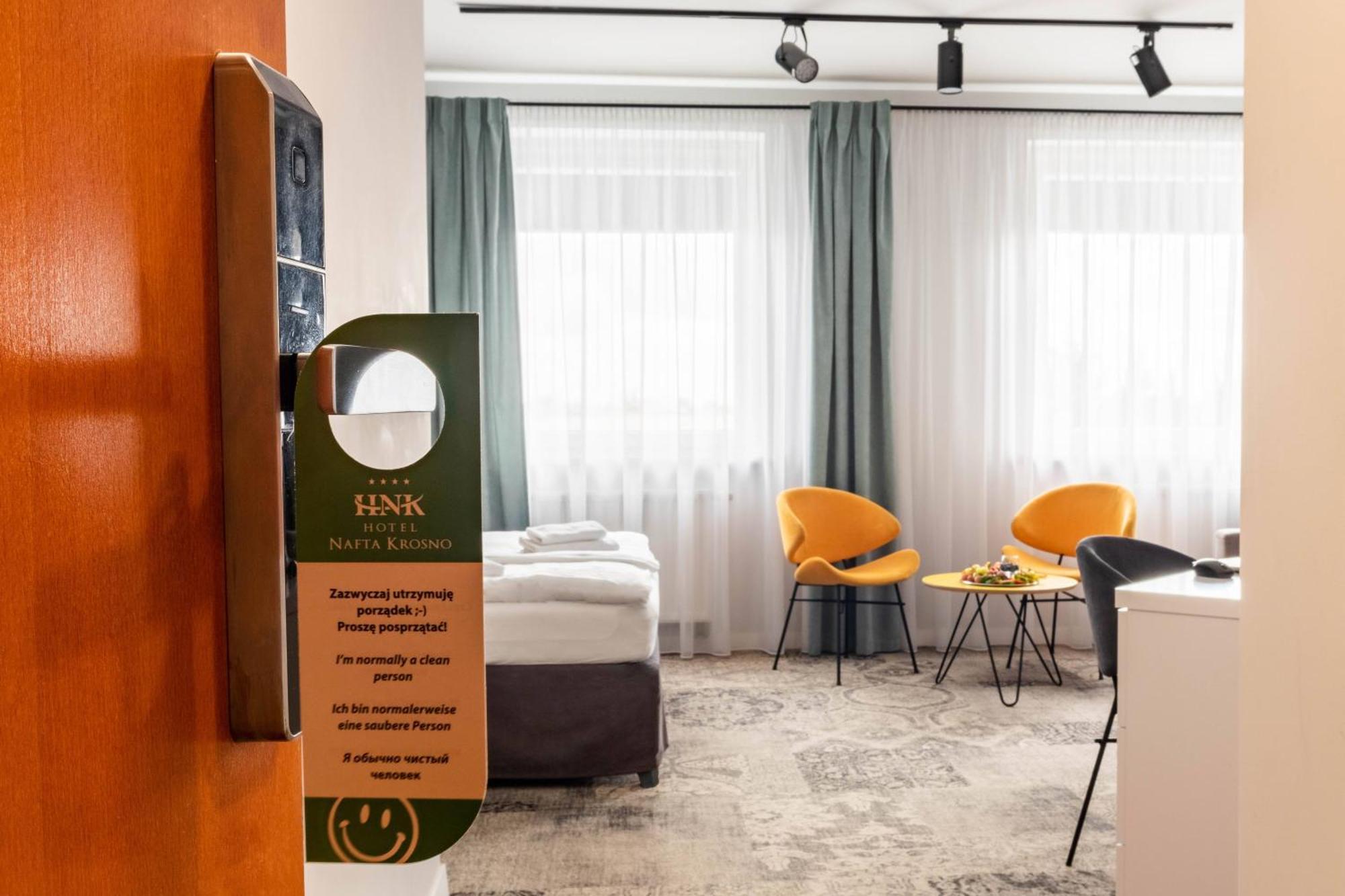 Hotel Nafta Krosno Luaran gambar