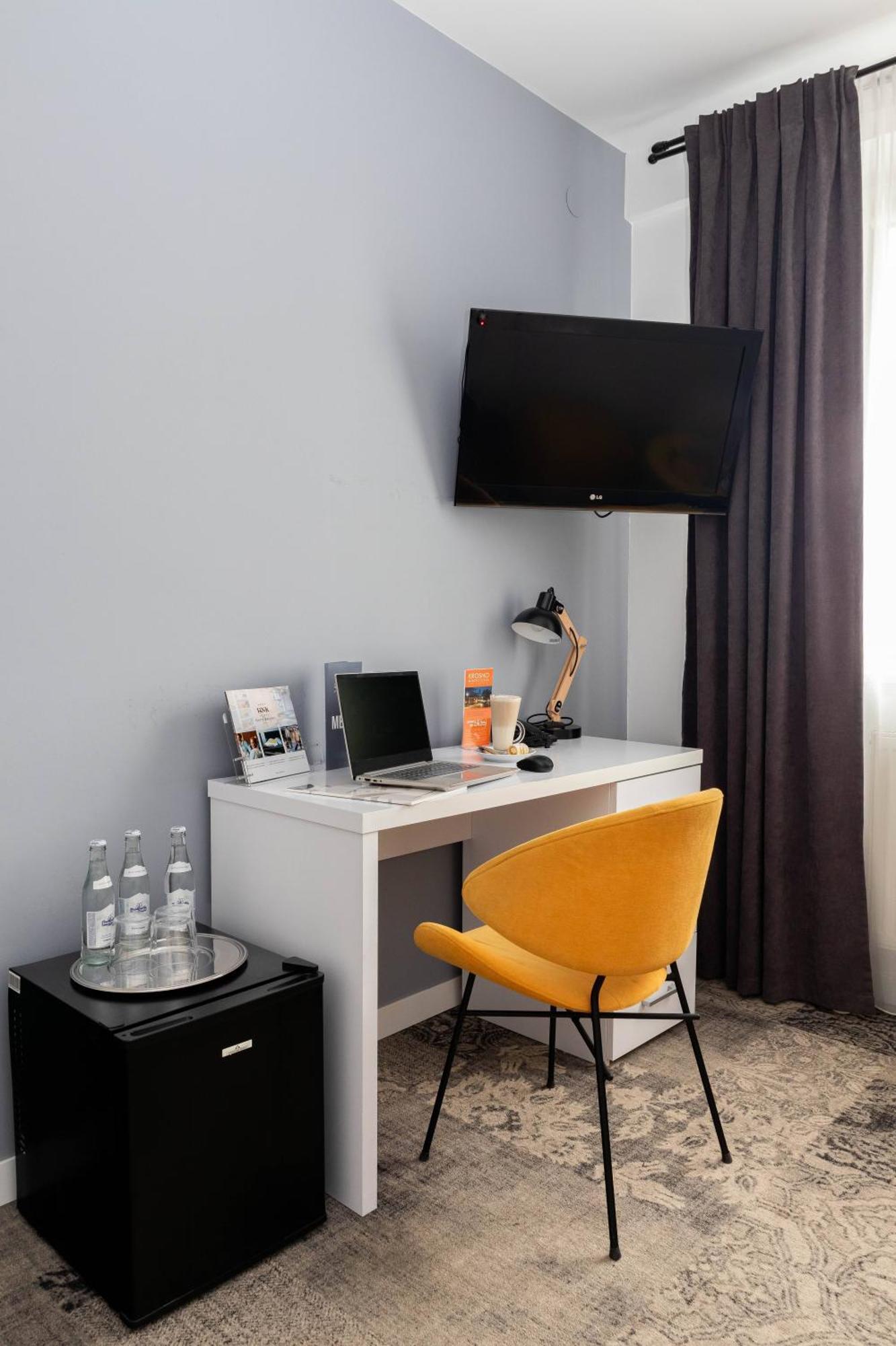 Hotel Nafta Krosno Luaran gambar